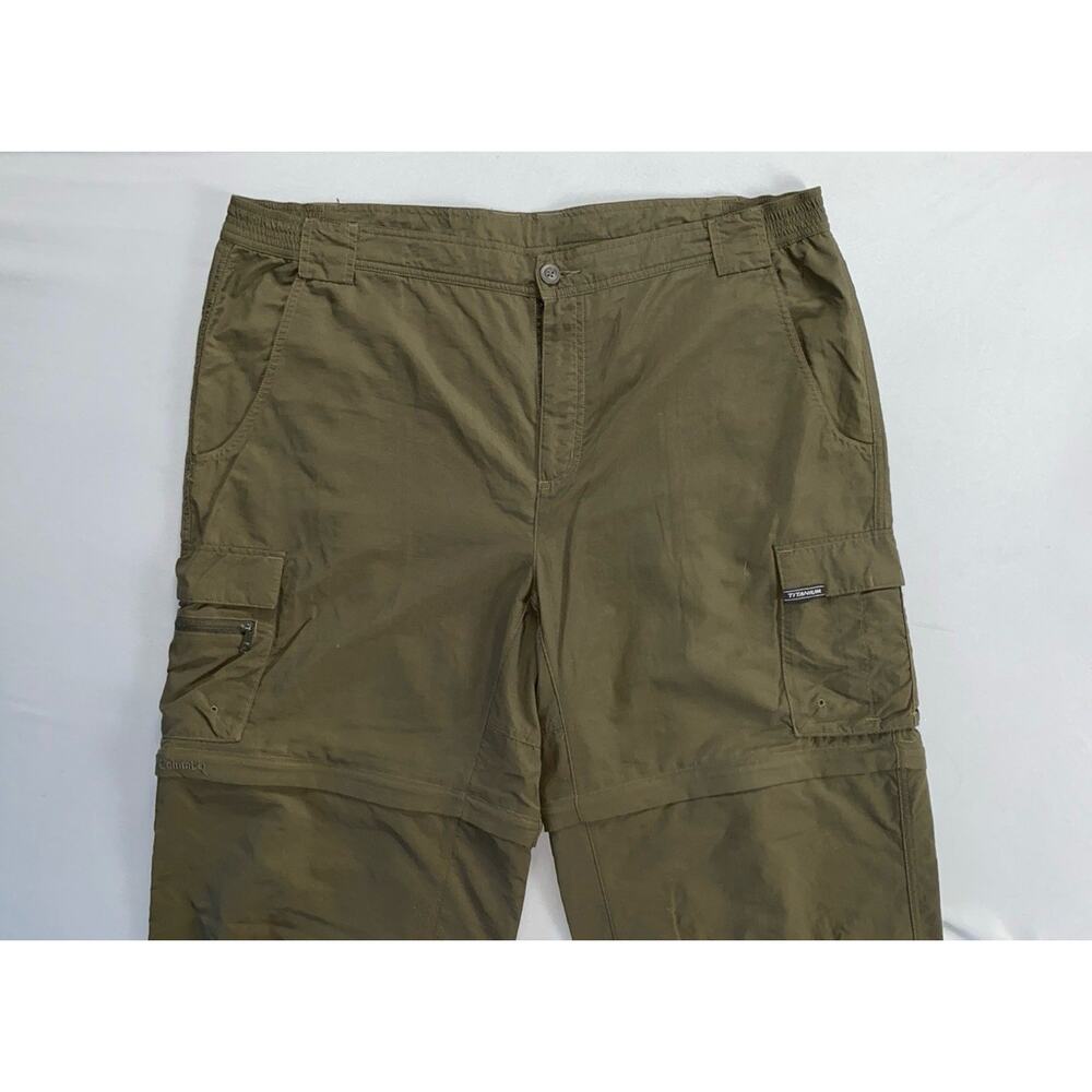 Columbia Titanium TM8247 Packable Men's Convertible Hiking Pants. Men's XL X 30